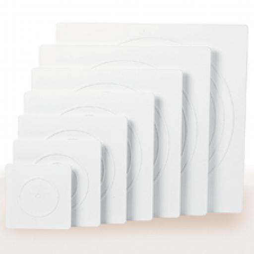 18 in. Decorator PreferredÆ Square Plate