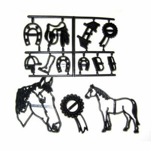 Patchwork Cutterss Horse Set